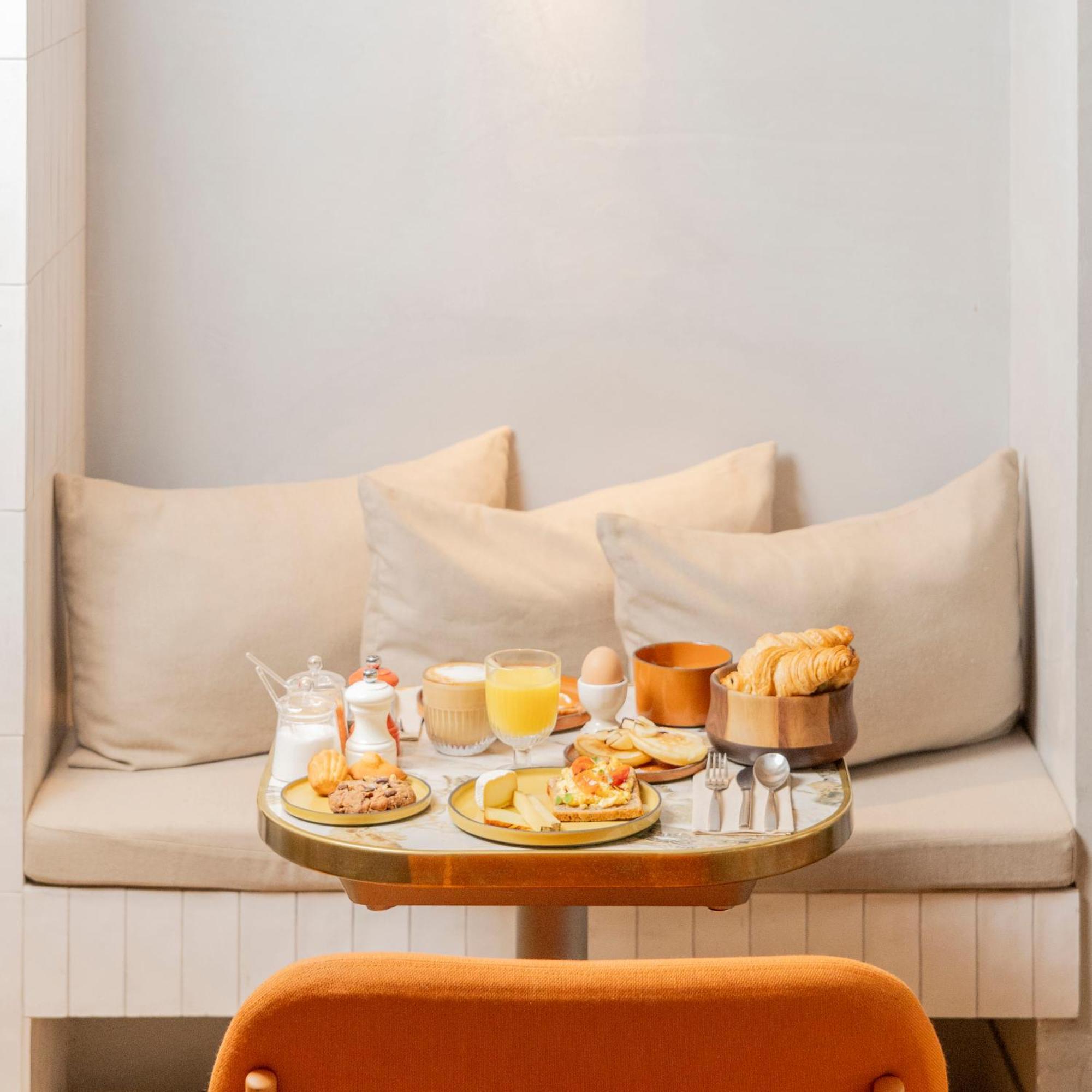 Hotel Pilgrim Paris