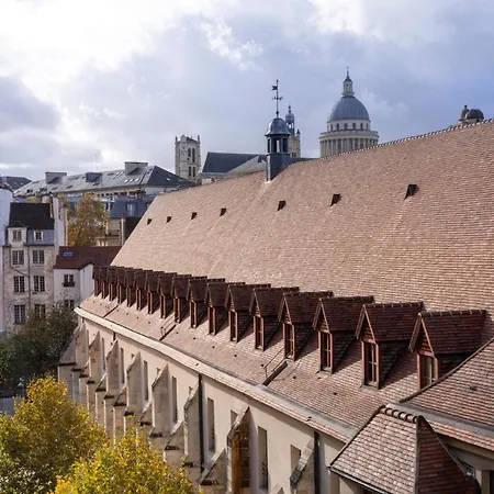 Pilgrim 4* Parigi